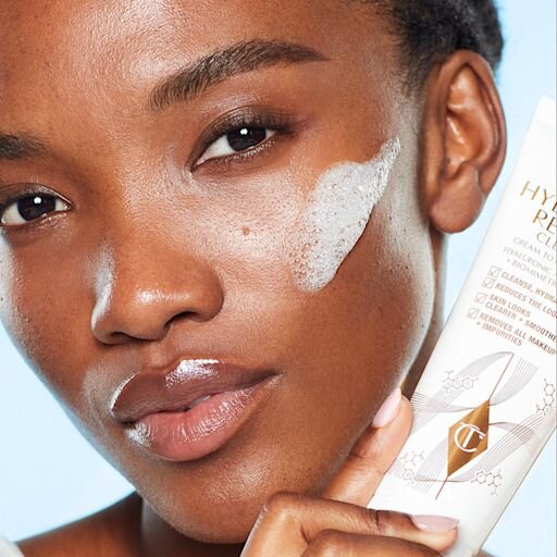 CHARLOTTE’S HYDRATION REVIVAL SKINCARE DISCOVERY SET – HUDVÅRDSKIT I RESEFORMAT