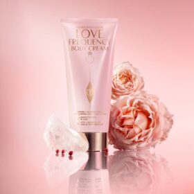 CHARLOTTES MAGIC BODY CREAM LOVE FREQUENCY 200 ML