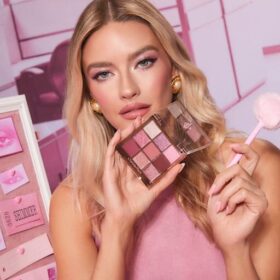 CHARLOTTES PALETT MED SKÖNHETSTRENDER FÖR ÖGONEN PINK LOVE