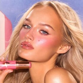 MINI UNREAL BLUSH, MORE SUMMER RUSH KIT Mini-rouge-set