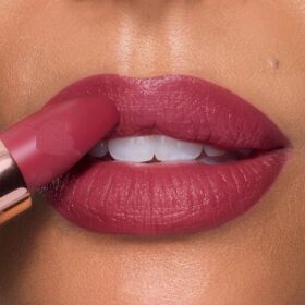 Pillow Talk LOVE EFFECT Läppstift Matte Revolution – DREAM TALK