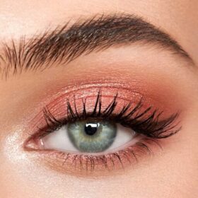 PRESENTPAKETET PILLOW TALK EYES & LIPS
