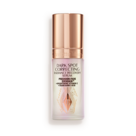 SERUM FÖR ATT KORRIGERA MÖRKA FLÄCKAR OCH ÅTERSTÄLLA STRÅLANDE HUD 30 ML